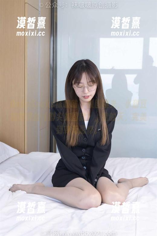 BoBoSocks袜啵啵-小甜豆 BoBoSocks袜啵啵 - 原图曝光,小甜豆的薄黑丝(脚尖加固款),我的天,完美到肆无忌惮。