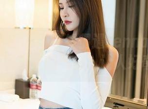 Feilin嗲囡囡 - 在线偶遇Jennanni_Jen吊带：图片里的气息，让人好奇又模糊