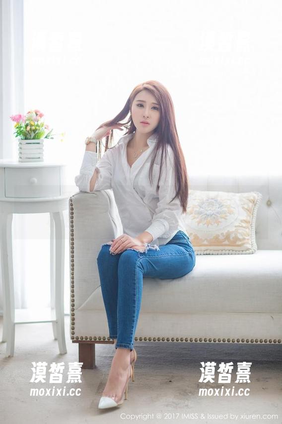 IMiss爱蜜社-程小烦不烦 IMiss爱蜜社 - 当程小烦不烦遇上吊带:私拍套图,快来感受这份贴心!