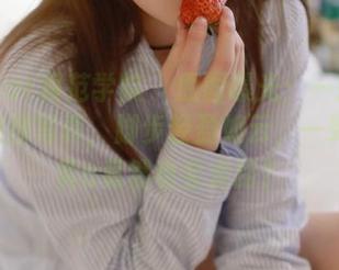 MFStar模范学院 - 原图曝光：一颗甜蛋黄a美脚写真，脚步轻盈如云，一颗甜蛋黄a竟然也会走路？