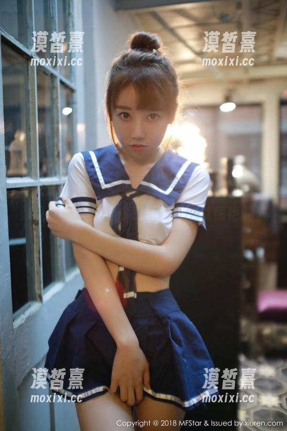 MFStar模范学院 - 白子嫣nicky的美足作品，全系列让你感受‘足’以惊艳的魅力！