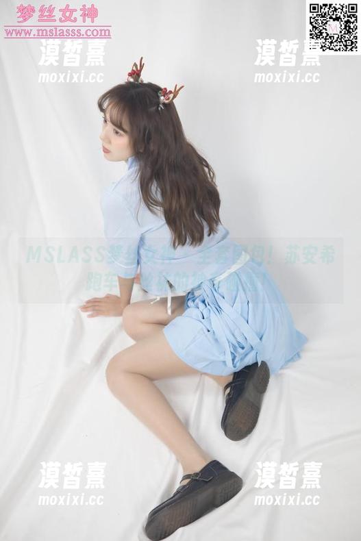 MSLASS梦丝女神 - 全套图包！苏安希跑车与丝袜的神奇碰撞！