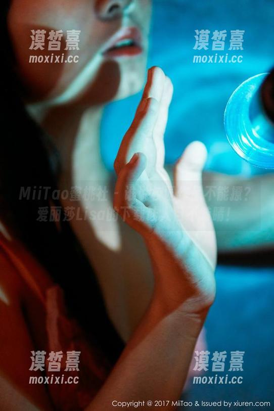 MiiTao蜜桃社 - 谁说校园作品不能撩？爱丽莎Lisa的下载让人目不转睛！