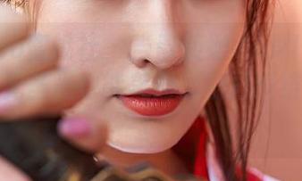 MiiTao蜜桃社 - 当韵莉娜VANILLA运动时，无圣光也能美图，别再纠结灯光了！
