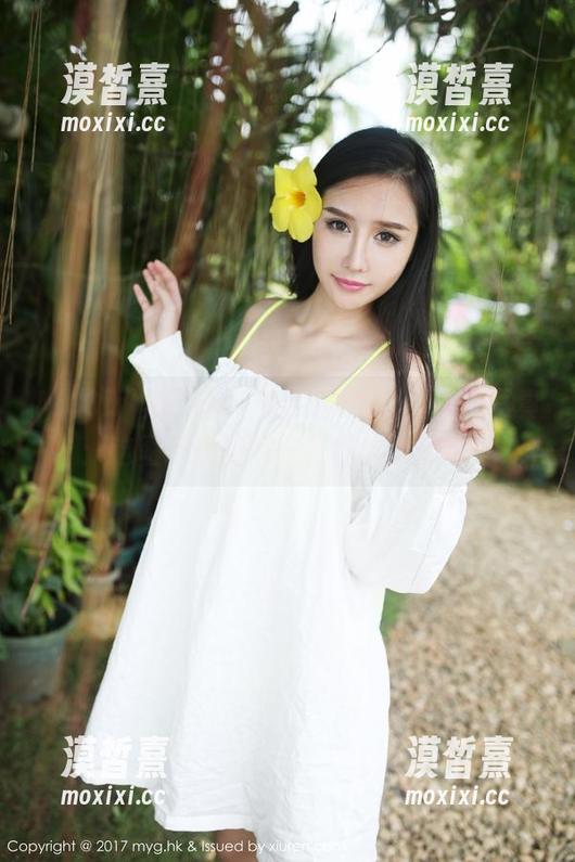 MyGirl美媛馆 - 鱼子酱Fish的丝袜写真：这图包里的每一张都让我心痒！