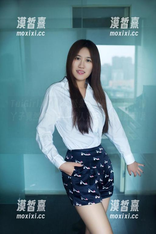 TuiGirl推女郎-松果儿 TuiGirl推女郎 - 松果儿的裸足套图,脚丫子竟然也能这么惹人注目,谁能想到呢?