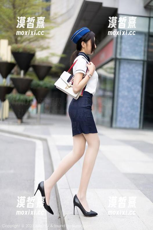 XIAOYU语画界 - 程程程的美腿魅惑车拍，让图库的分享变得异常兴奋，赶紧来看吧！