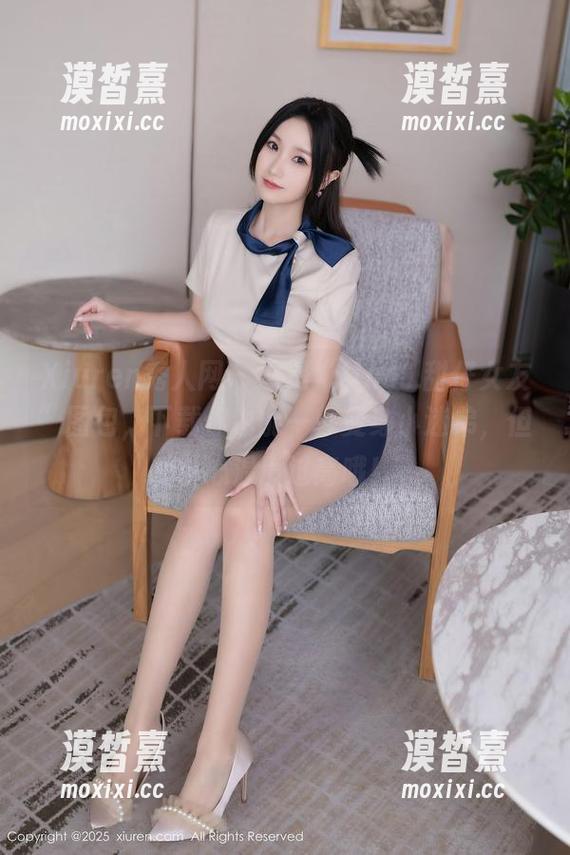 Xiuren秀人网-tina_甜仔 Xiuren秀人网 - 这是“tina_甜仔女友”图包,下载你也能一秒变身小迷弟,但小心温度过高哦!