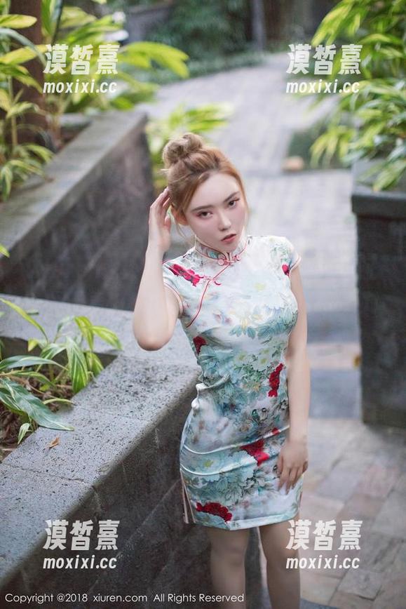 Xiuren秀人网 - 不做作，就想让你见证！周于希dummy的裸足美图资源，绝对值得一看！