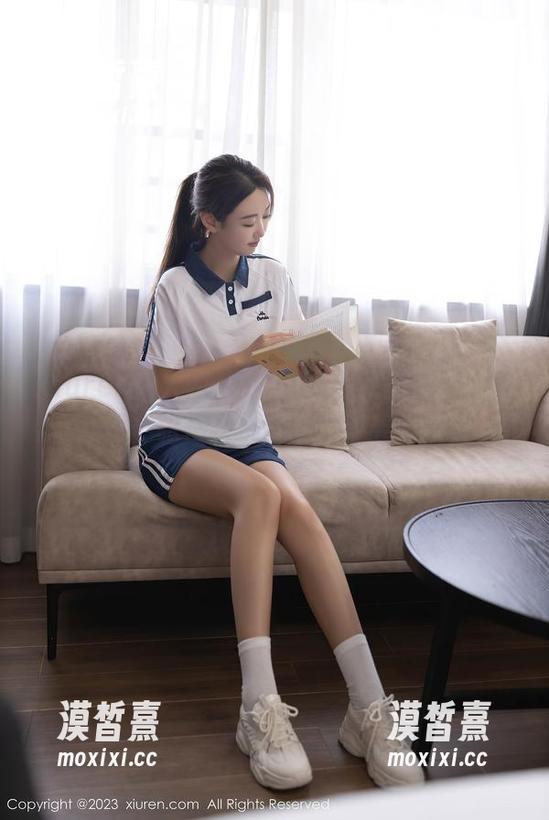 Xiuren秀人网-宋KiKi Xiuren秀人网 - 宋KiKi的完美身材合集:每一张都在挑战我的审美极限!