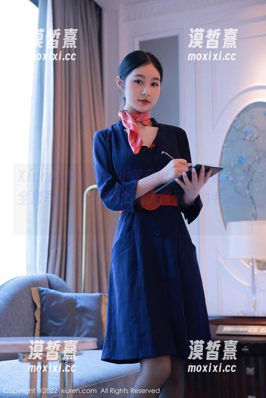 Xiuren秀人网 - 小茉莉jasmine的毛衣全套写真，让你悄然陷入这温暖的毛线世界！