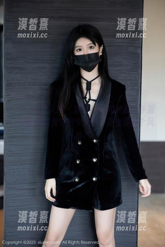 Xiuren秀人网-慧敏Vivi Xiuren秀人网 - 慧敏Vivi和她的水手服,原图里的我觉得今天是不是也该换个风格?
