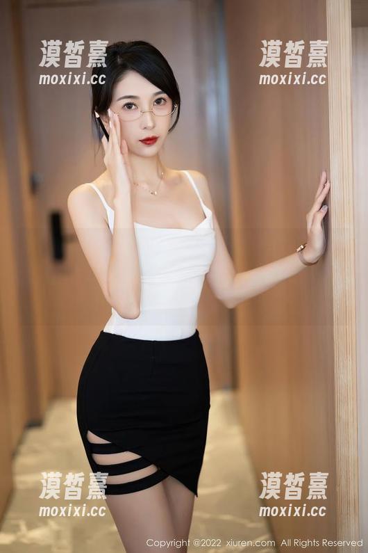 Xiuren秀人网-智恩baby Xiuren秀人网 - 呼叫所有爱美的朋友!智恩baby婚纱私拍原图,让美丽的想象起飞!