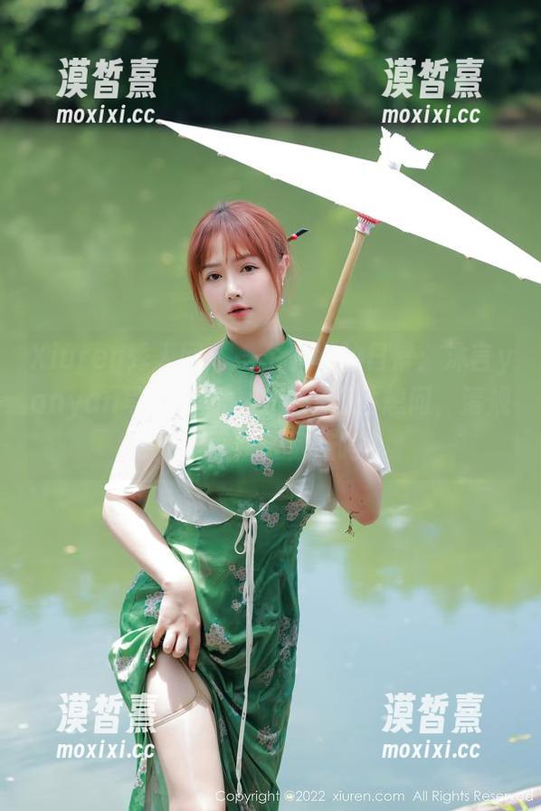 Xiuren秀人网 - 一个修女的日常：沐言yanyan写真套图，让人忍不住想问，清规戒律可以放宽点吗？