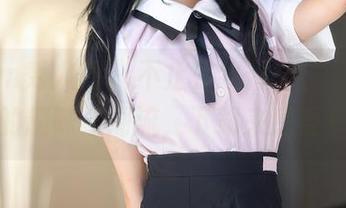 Xiuren秀人网 - 不止是牛仔裤，玥儿玥er写真的趣味与潮流，下载来感受一下！