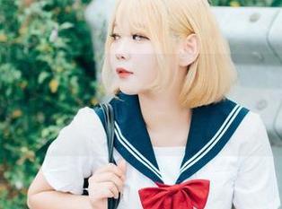 Zia(지아)牛仔裤背后的故事：无圣光，作品中隐藏的情感