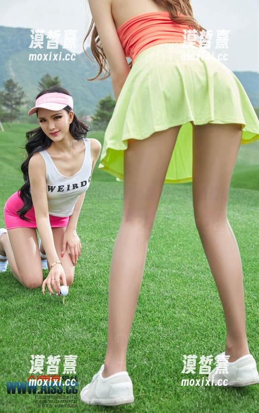 aiss-欣杨 aiss - 看!欣杨的甜心图包,宛如初恋的模样,捧在手心里。