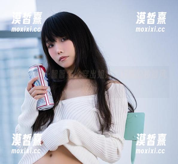 来看看，一智智怎么穿出姐姐牛仔裤的独特风格！
