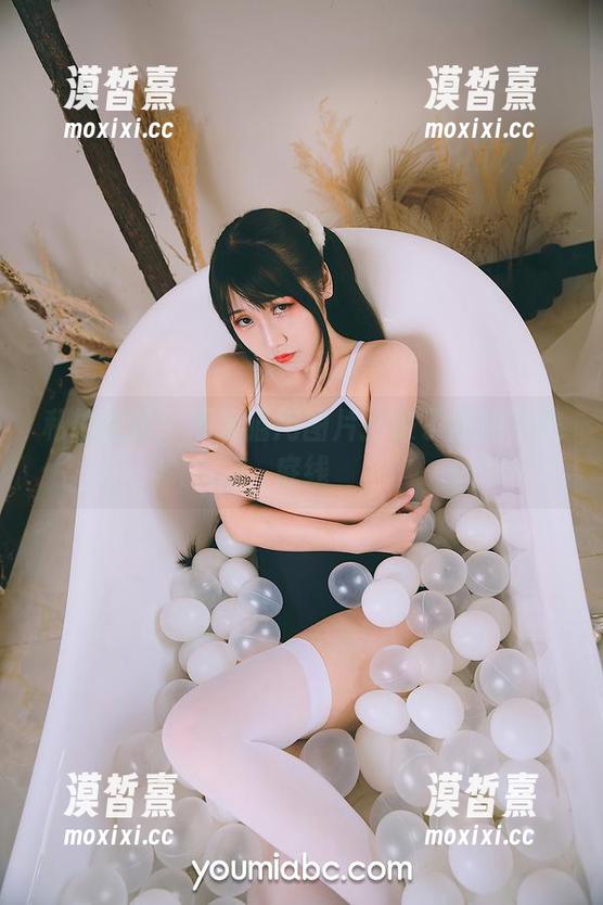 私拍女孩：不呆猫用图片打破了我的审美底线