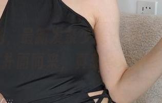 原图放送，最新发条少女yoki泳装，夏天的气息扑面而来，真想被她晒晒阳光。