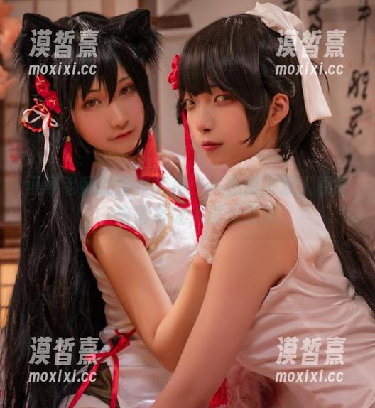 可可老师的新作亮相：高雄旗袍双人原图，含蓄却让人浮想联翩