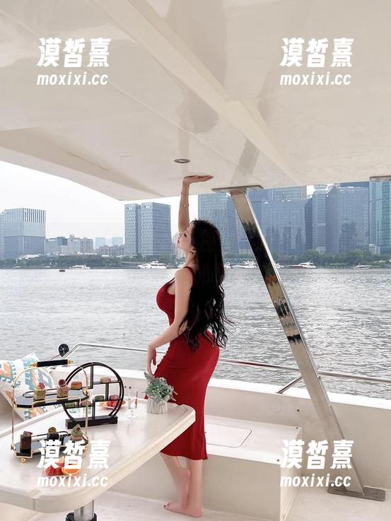 微密圈 - 肉色丝袜新视频，周妍希又来撩！这次让你心跳加速。