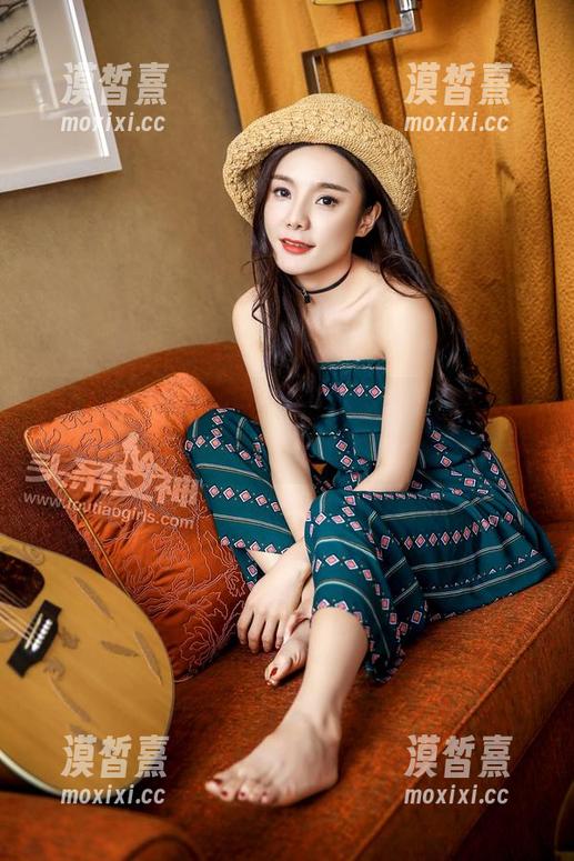 头条女神 - 李梓熙透明套图大放送：免费让你看见（不）该看见的！