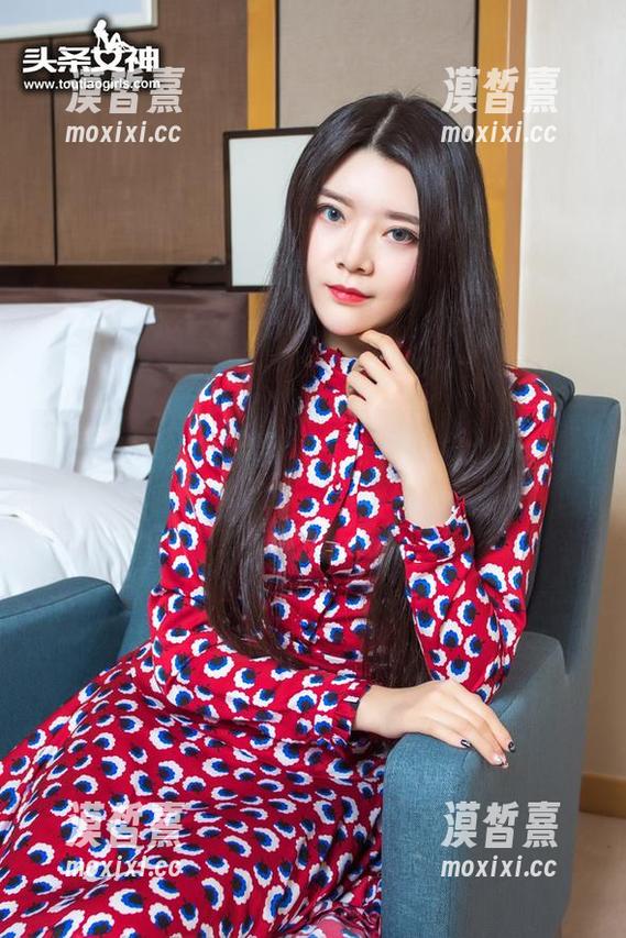 头条女神 - 李由美的镂空写真，套图总能引发一场视觉的狂想曲。