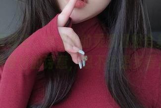 一眼看过去，女主K的乘凉姐姐合集，简直就是夏日的诗意，忍不住想多看几次！