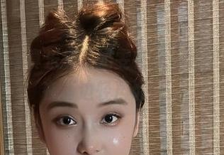 微密圈 - 写真乐趣：奶雯在线，透明之美仿佛在耳边轻声诉说。