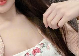 微密圈 - 小萌子最新内衣系列，照片中她的表情比内衣更吸引人？