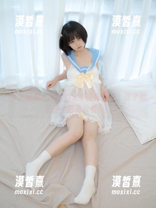 少女秩序 - 千澄的水手服作品集：这个船长是个照相机杀手！