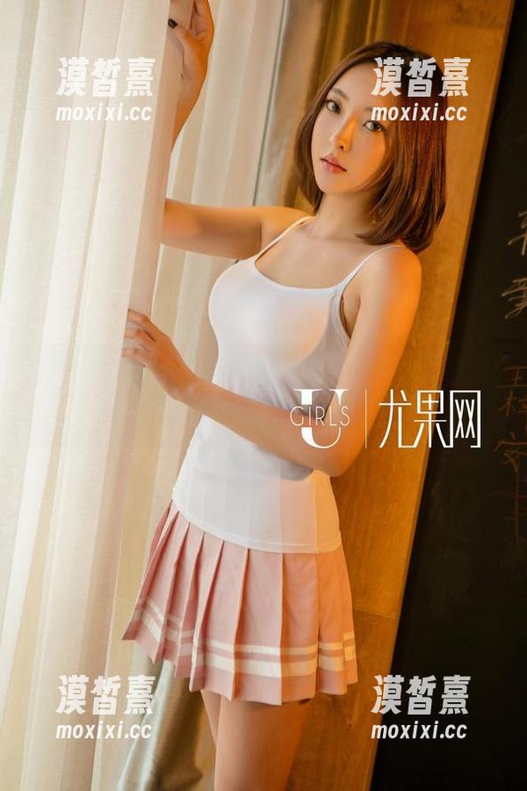 尤果网-张雪馨 尤果网 - 最新写真放送:张雪馨的奶牛梦,看看她如何“牛”转乾坤。