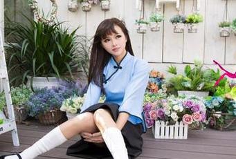 尤果网 - 当李思宁遇上全套写真，秘书角色也能搞定潮流！