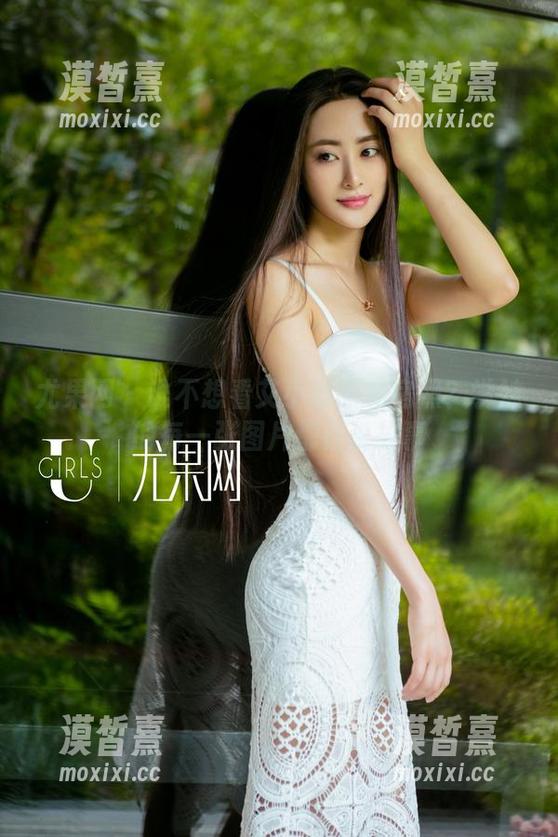 尤果网-艾小青 尤果网 - 谁不想看艾小青的私房照?学妹的每一张图片都在说故事