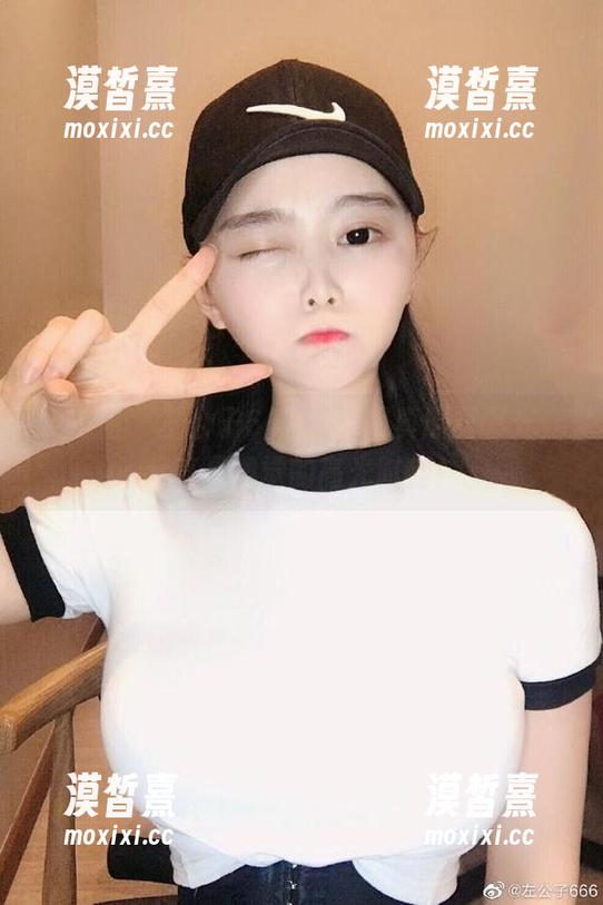 微密圈 - 左公子666海边写真原图曝光，简直是视觉的高光时刻！