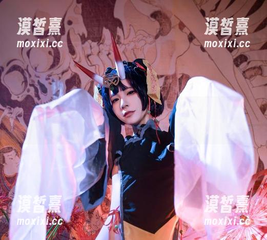 拖拉大王 拖拉大王与吊带的奇妙邂逅:高清套图,助你瞬间脱离拖延!