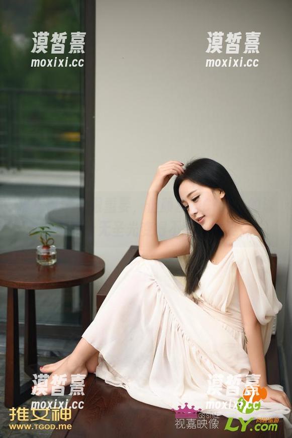 推女神-颜浅浅Cindy 推女神 - 光很重要,但颜浅浅Cindy的泳衣美图让无圣光变得不那么重要!