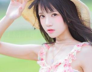 桜桃喵短裤私拍特辑：每一幅美图都像是在翻阅心事