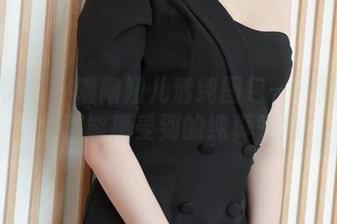 模范学院 - 噜噜妞儿清纯图包——隔着屏幕都能感受到的纯真气息
