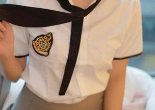 模范学院 - 每一丝光影都在讲故事：王雨纯礼服原图，资源绝对在线，你根本不能不点开！