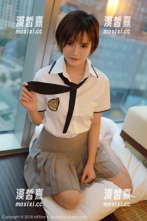 模范学院 - 每一丝光影都在讲故事：王雨纯礼服原图，资源绝对在线，你根本不能不点开！
