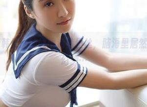 模范学院 - 看韩好甜的原图和裤里丝，脑海里居然冒出了奇怪的幻想…