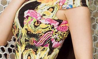 爱尤物 - 女王小北鼻的美图图集，简单快乐就是这么直接！