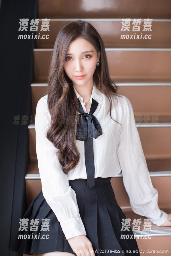 爱蜜社 - Evon陈赞之，睡衣与美图壁纸的完美交织！