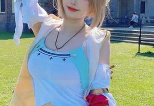 狐洛洛子的私房美图，居家女友也能成为你的下载心头好！