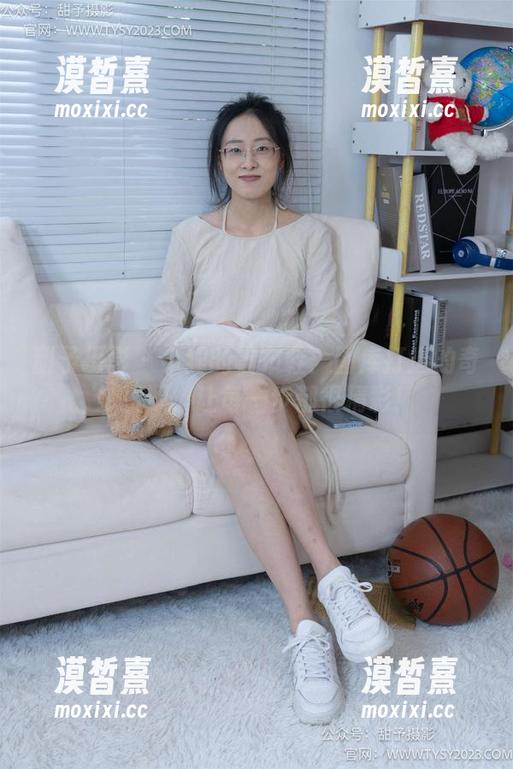 甜予摄影 - 小狸的帆布鞋：图库打造的奇妙资源，让每一步都很精彩！
