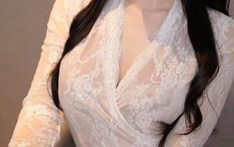 秀人网 - 来吧，各位！Luvian的灰丝图包：原图背后的无限可能！