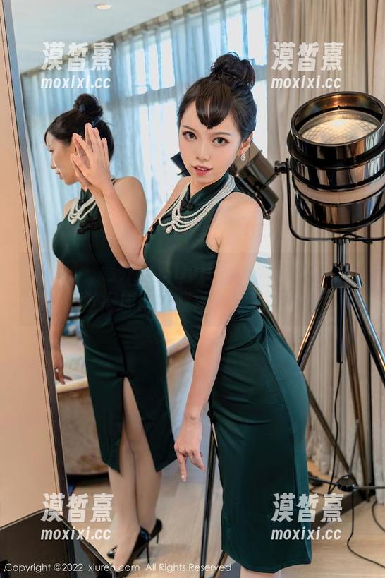 秀人网 - 看养乐多Doll的厨娘写真集，真心觉得原图比我做的菜还养眼！