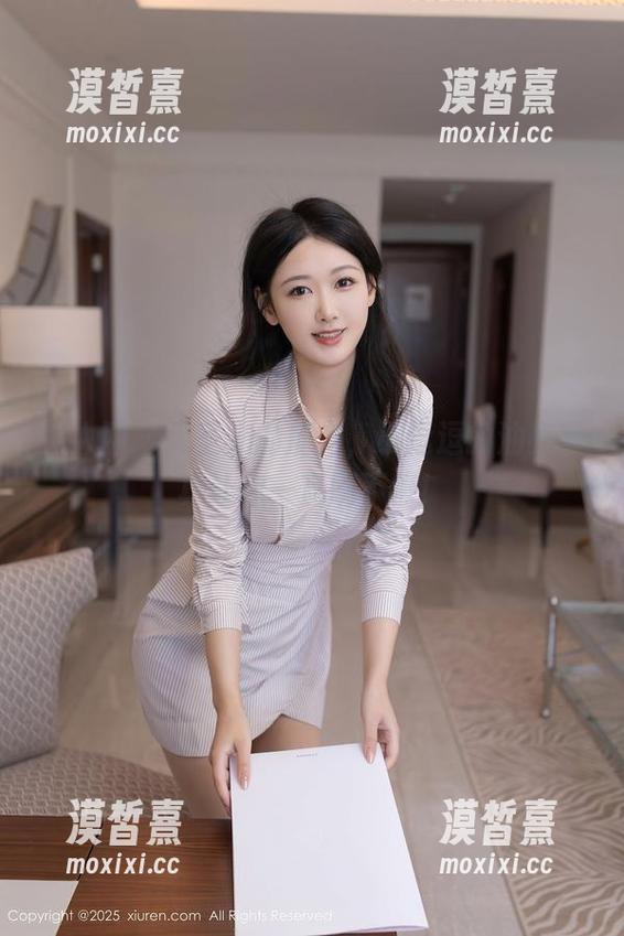 秀人网 - 无圣光的魔力，小逗逗的油亮写真让你一直刷不停！